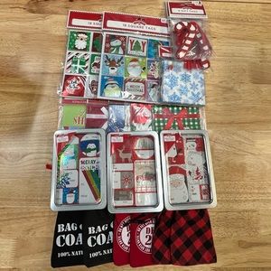 #1297 Christmas Bundle ~ 20 Items ~ NEW Card Holder Bags & Boxes, Presents Tags